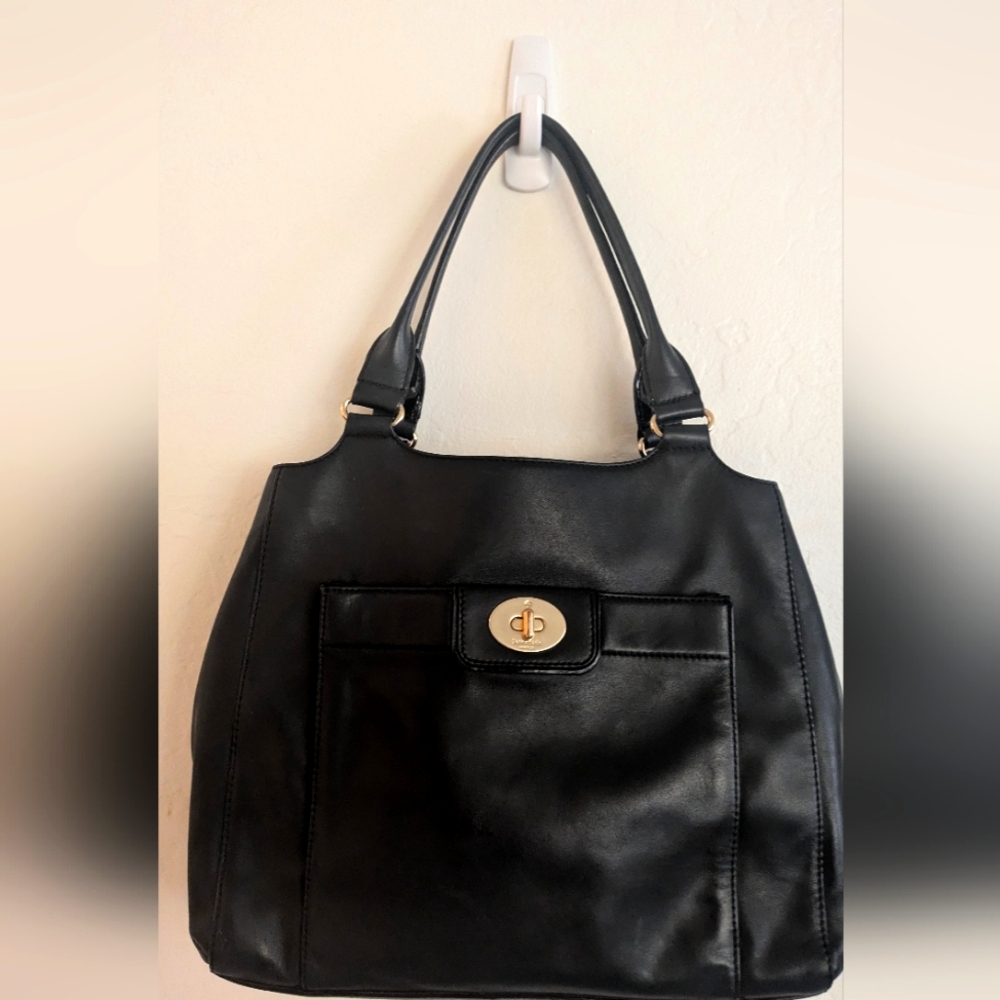 KATE SPADE HAMPTON ROUND LEATHER SHOULDER BAG.